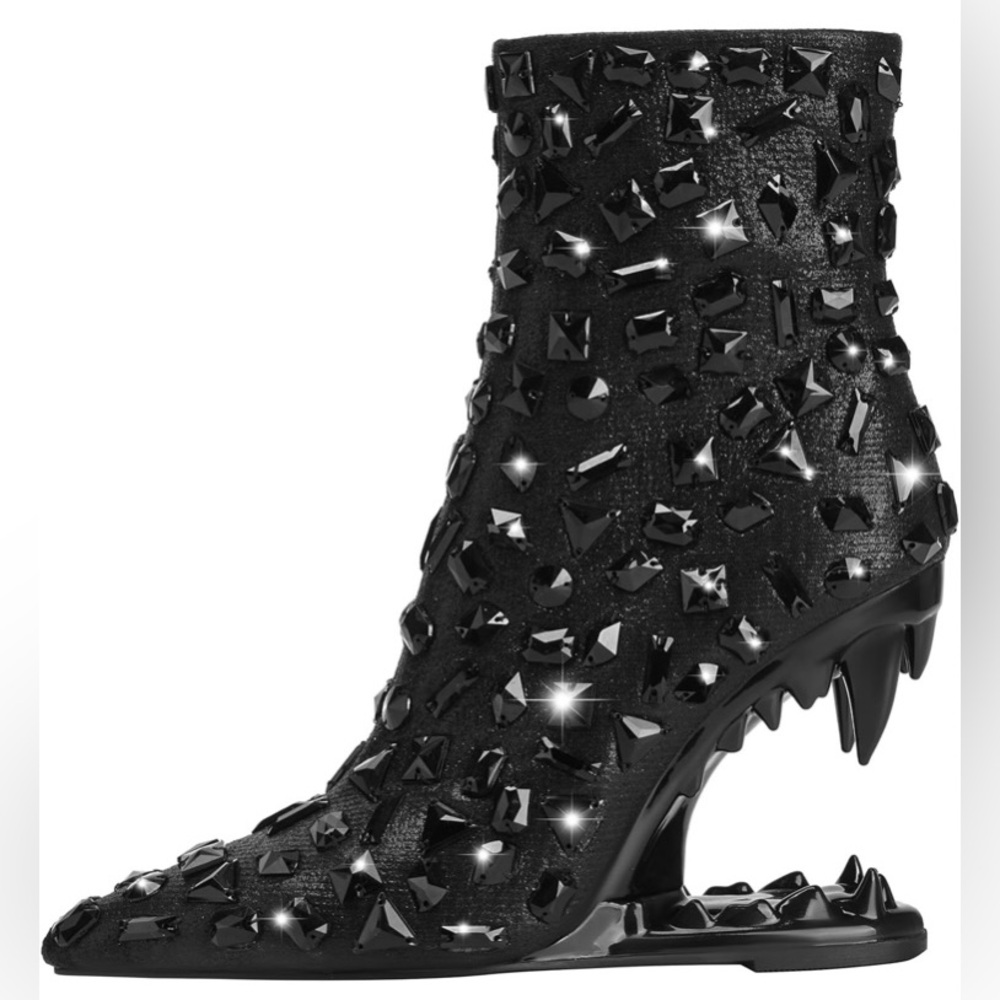 NWT Gorgeous Black Rhinestone Ankle Boots with pointed toe in Size 8.5 and 9.5 - Picture 5 of 7